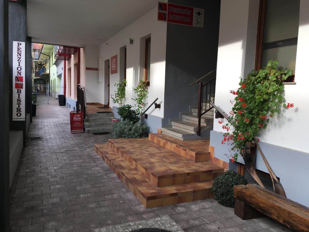 A 7 - Avenue 7 Penzion Presov Exterior photo